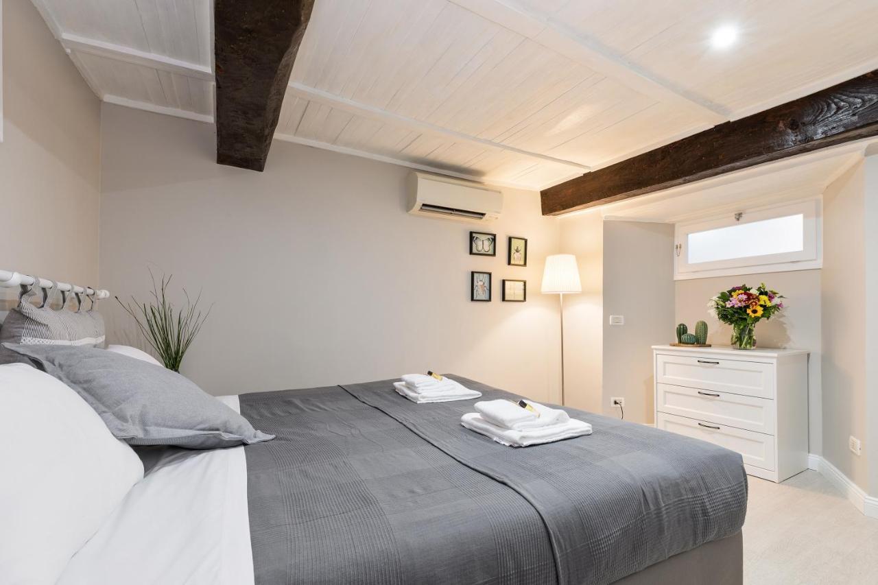Rome As You Feel - Orso Design Apartment In Navona Exterior foto